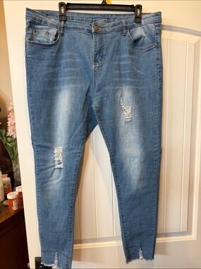 Coco + Carmen Light Blue Distressed Skinny Jeans